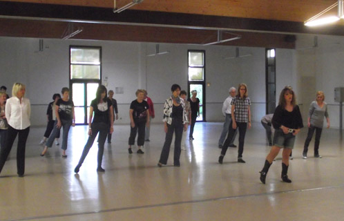Le stage d'initiation à la danse country a été suivi par une vingtaine de membres du Club gymnique sanaryen.
