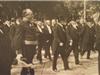 Armand Fallières et les membres du gouvernement suivant les funérailles des victimes du Liberté. (photo: collection C.Signoret).