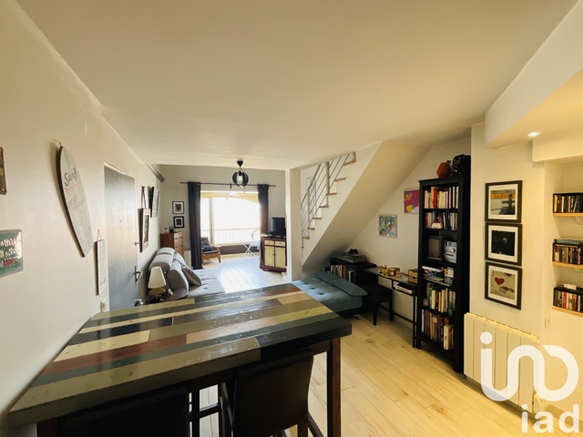 Vente  Appartement T2  de 39 m² à Six-Fours 199 000 euros Réf: SFN-1513101